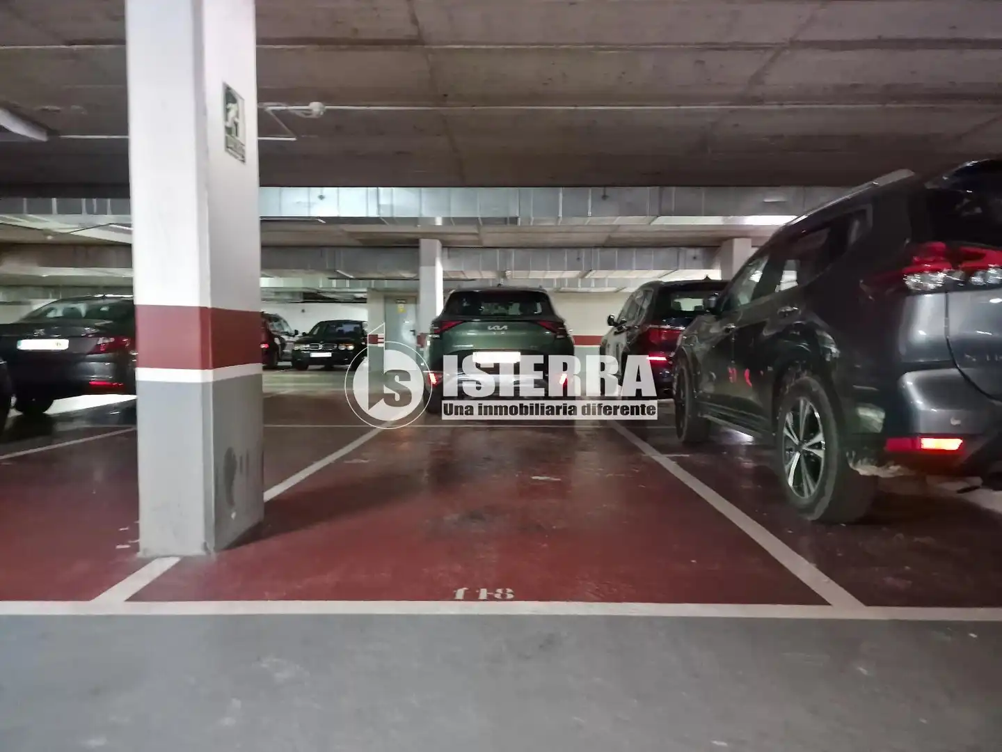Individual with lift for sale in Santa Justa