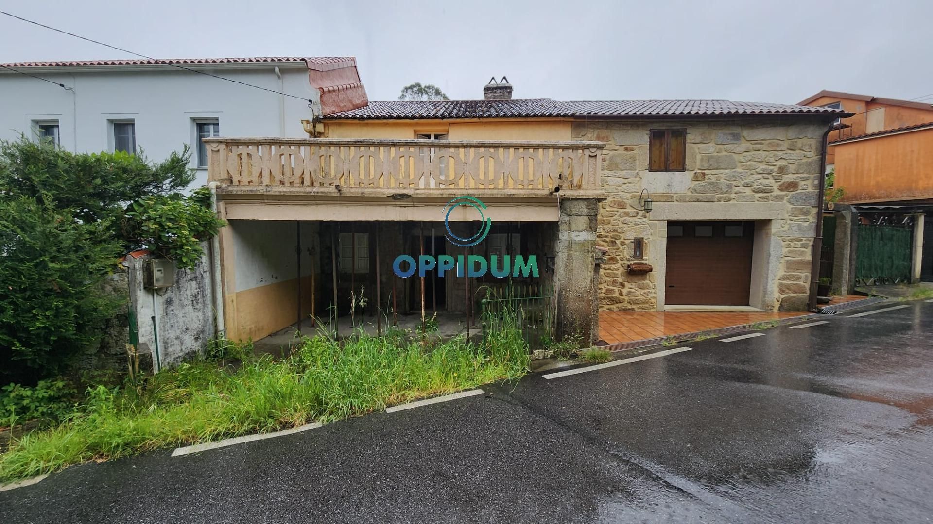 Exterior view of House or chalet for sale in Outes  with Private garden and Terrace