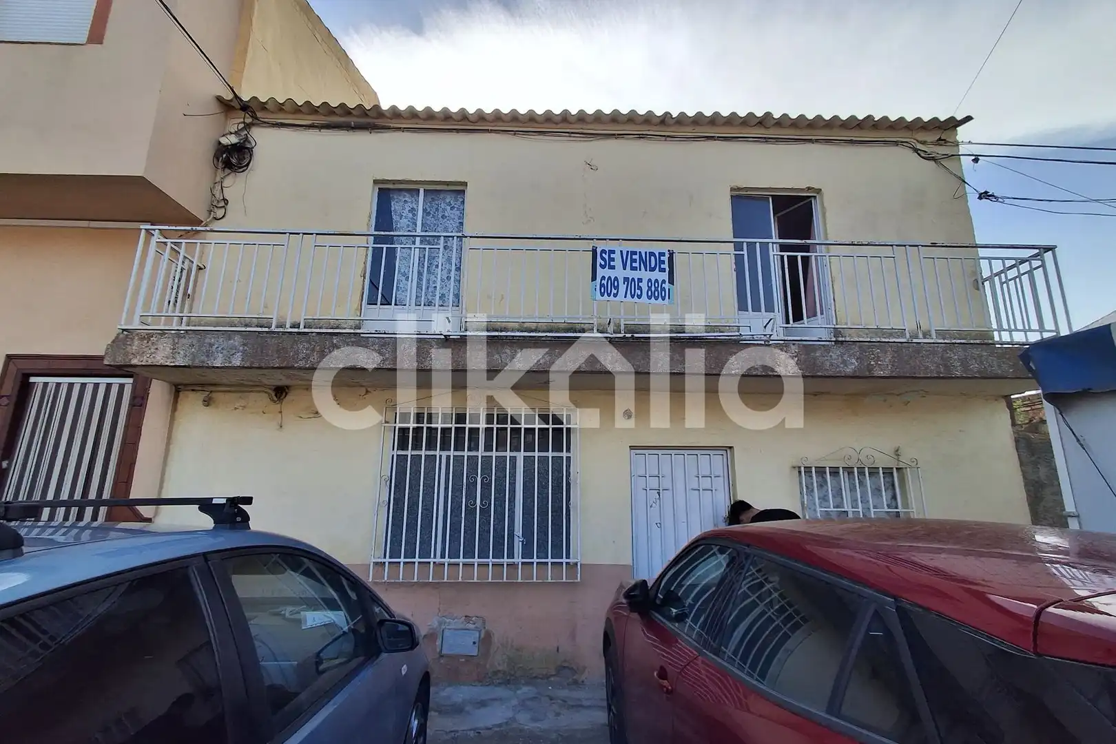 Vista exterior de Casa o xalet en venda en Fonelas amb Terrassa