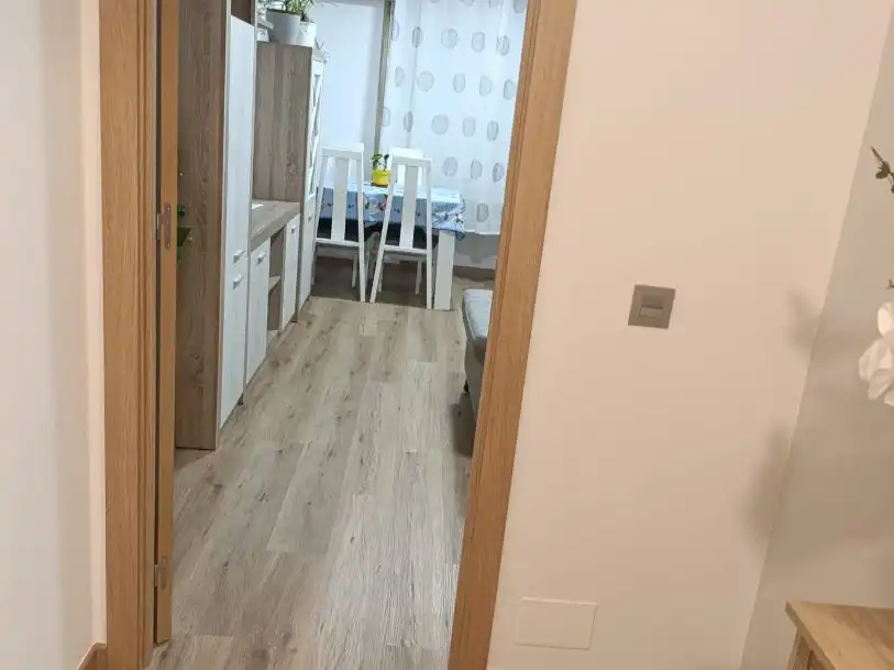 Wohnung zum Verkauf in Ames mit Terrasse und Balkon