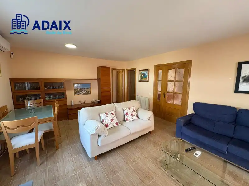Living room of Houses for sale in Roda de Berà  with Air Conditioner, Heating and Terrace