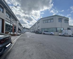 Vista exterior de Nau industrial en venda en Marbella