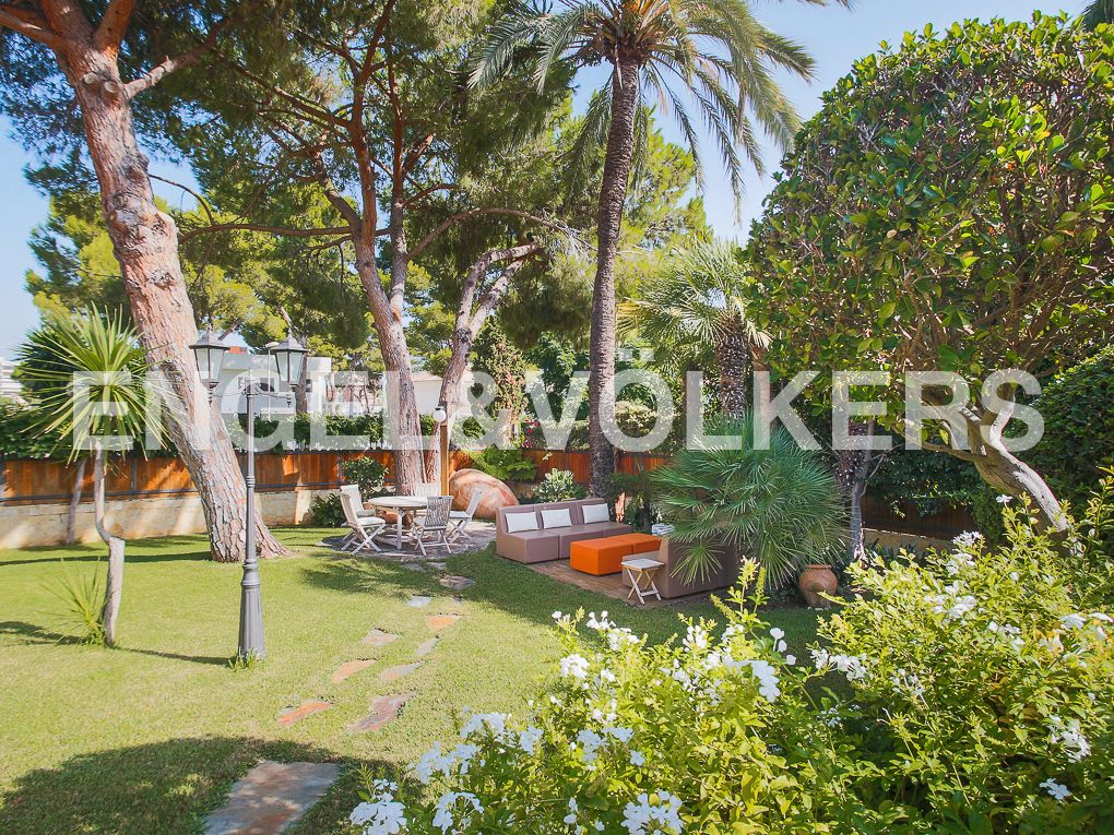 Jardí de Casa o xalet en venda en Gandia amb Aire condicionat, Calefacció i Jardí privat