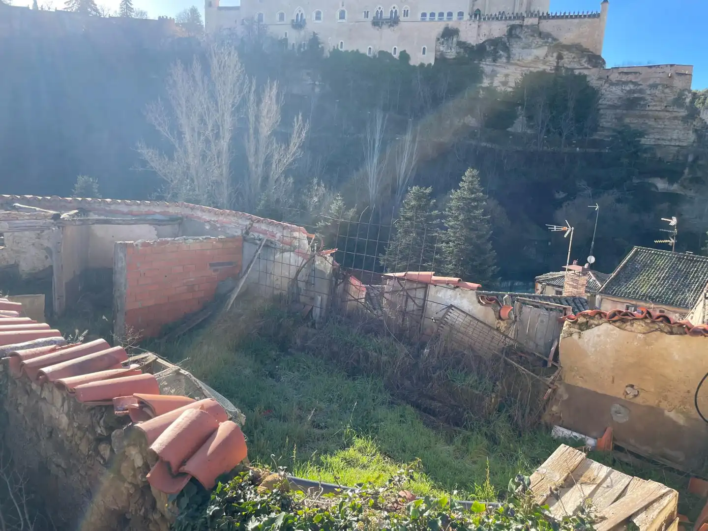 Vista exterior de Finca rústica en venda en Segovia amb Jardí privat, Traster i Piscina