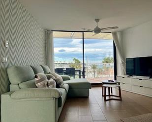 Sala d'estar de Apartament en venda en Dénia amb Aire condicionat, Terrassa i Piscina