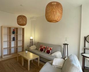 Living room of Flat to rent in Elda  with Air Conditioner, Heating and Parquet flooring