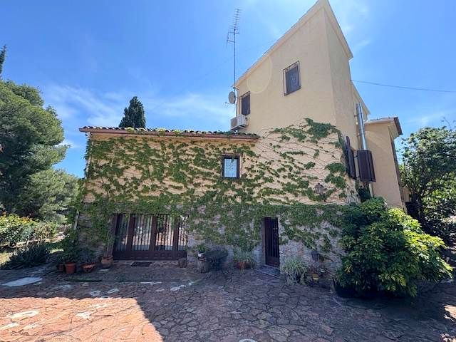 Exterior view of House or chalet for sale in Benicasim / Benicàssim  with Private garden and Terrace
