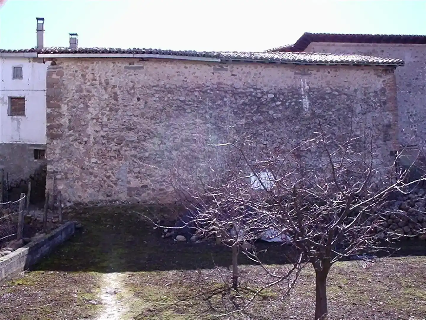 Vista exterior de Pis en venda en Castroviejo amb Jardí privat