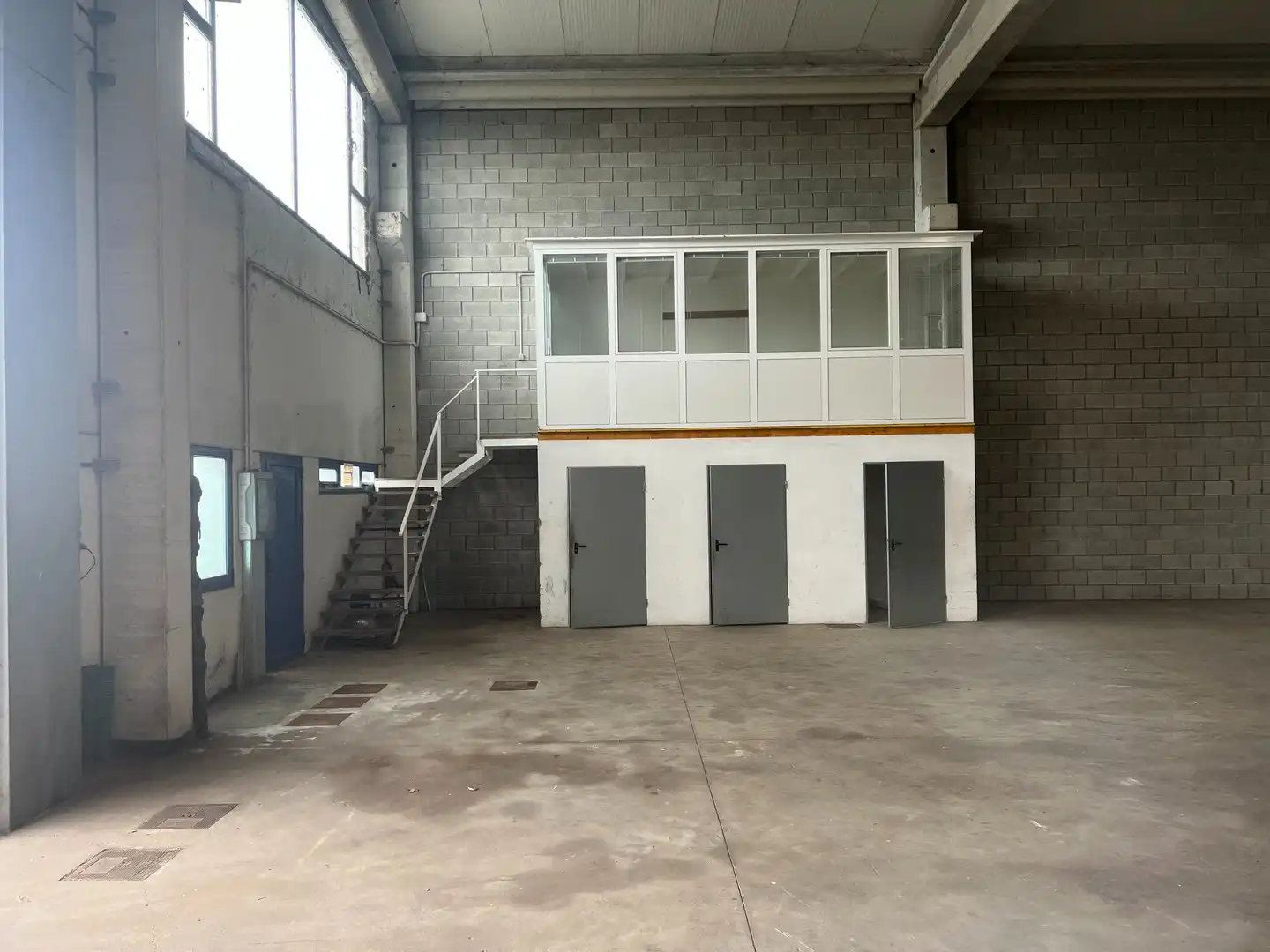 Nau industrial de lloguer en Curtis