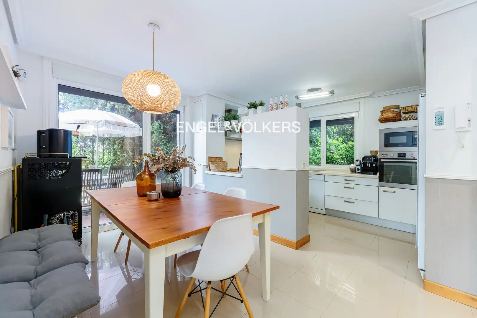 Comedor de Finca rústica en venta en Nigrán con Calefacción