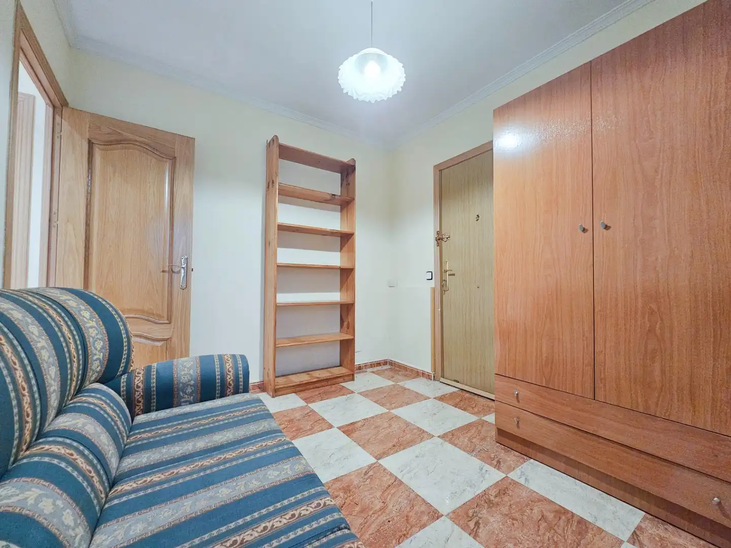 Bedroom of Ground floor for sale in Madrid