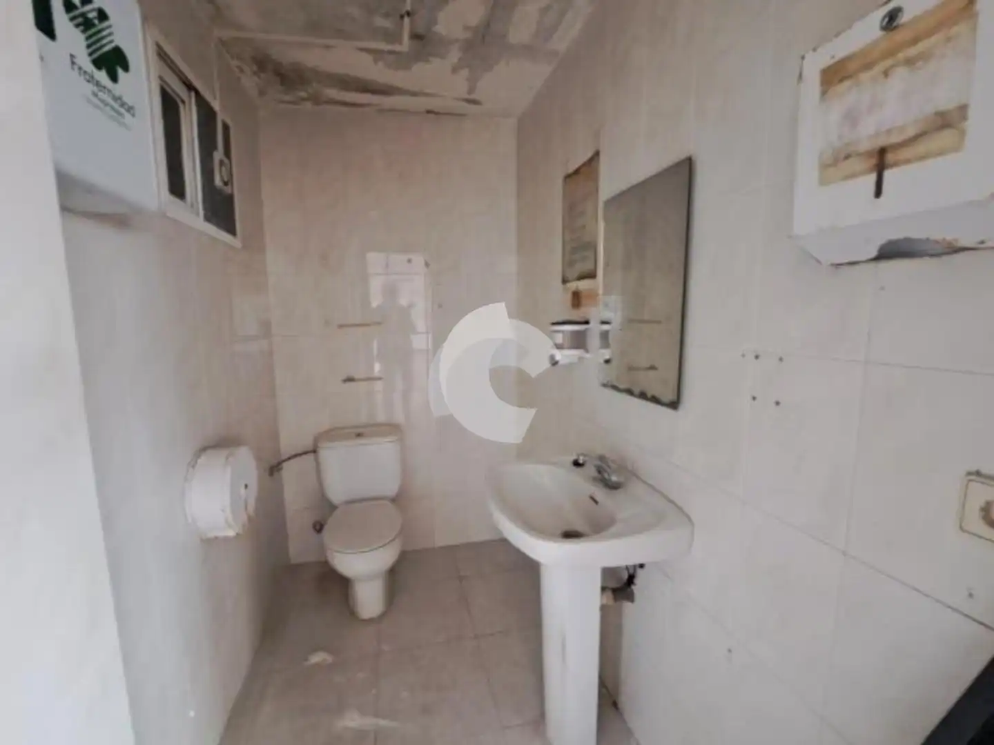 Bathroom of Industrial buildings for sale in Bergondo