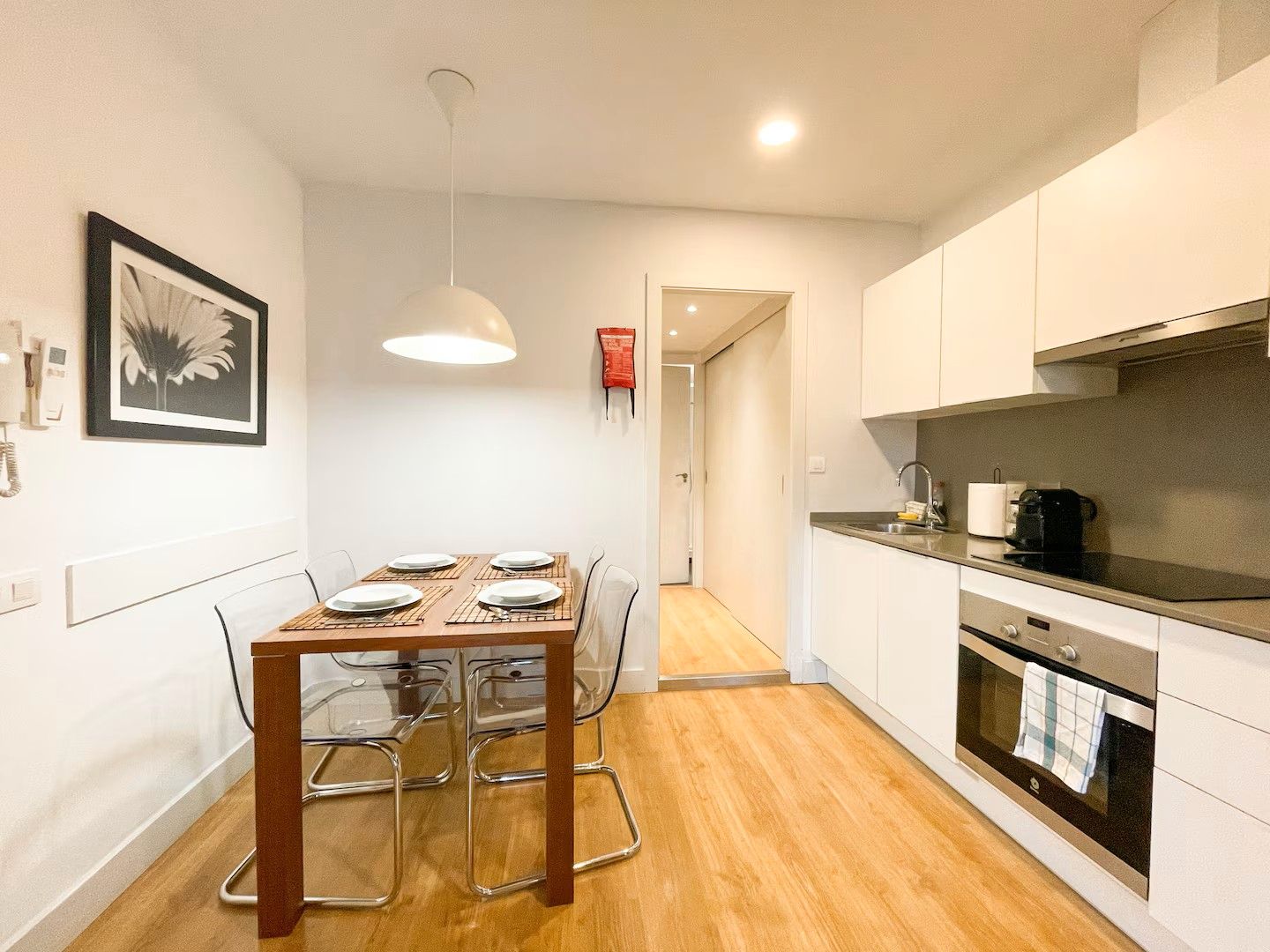 Kitchen of Flat to rent in  Barcelona Capital  with Air Conditioner, Heating and Furnished