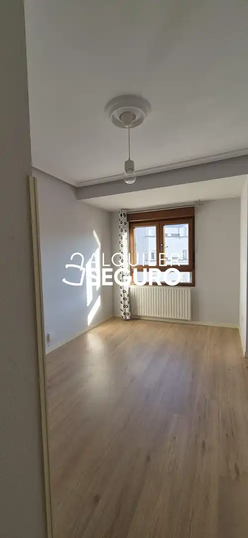 Bedroom of Flat for rent in Fozaneldi - Tenderina - Ventanielles