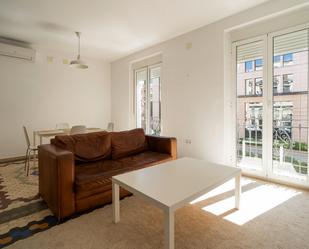 Living room of Flat to rent in  Valencia Capital  with Air Conditioner, Heating and Balcony
