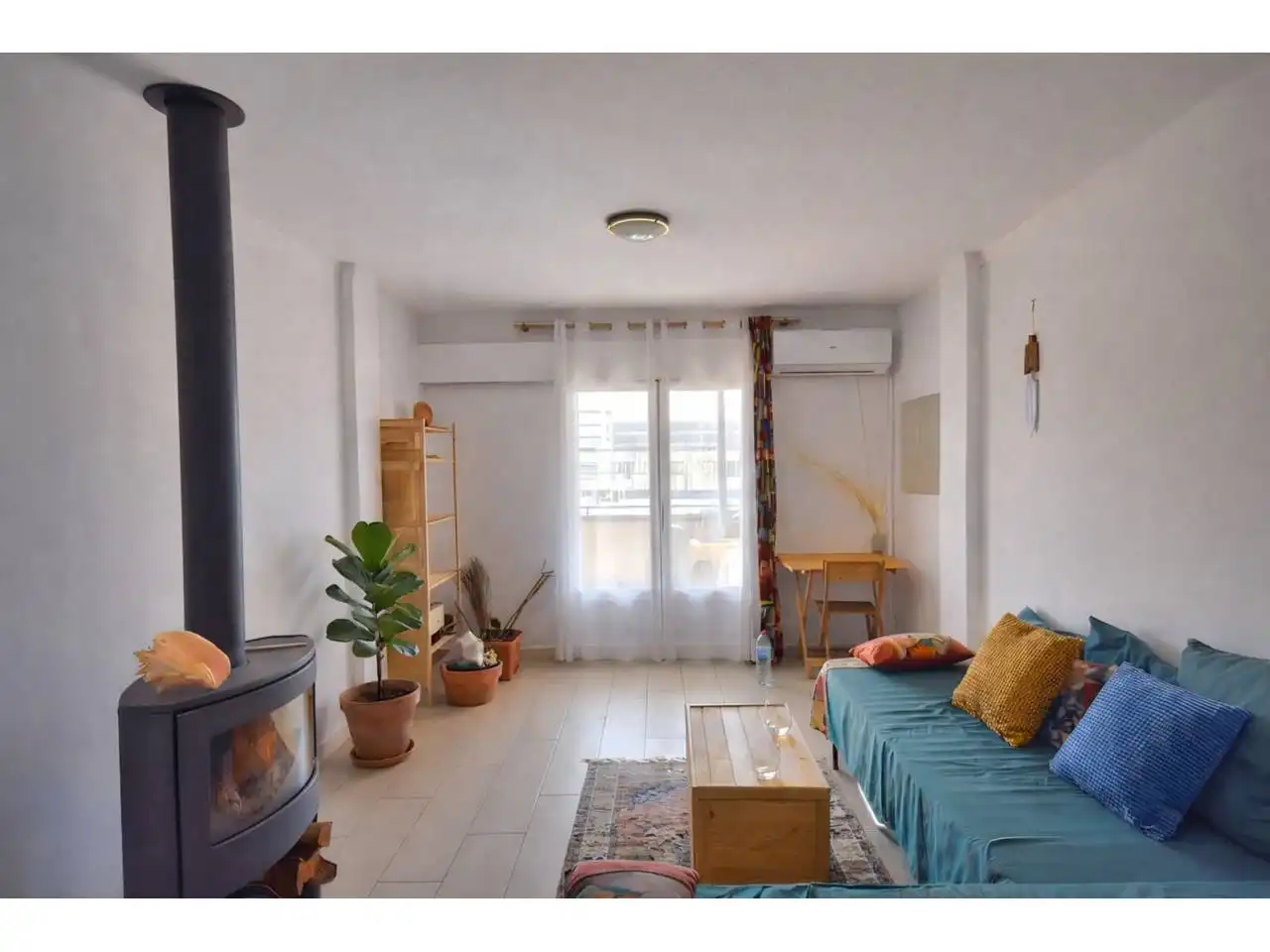Sala d'estar de Àtic en venda en Alcúdia amb Aire condicionat, Terrassa i Moblat