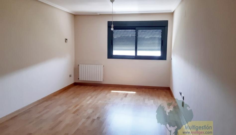 Foto 1 de Apartamento en venta en Centro, Cáceres