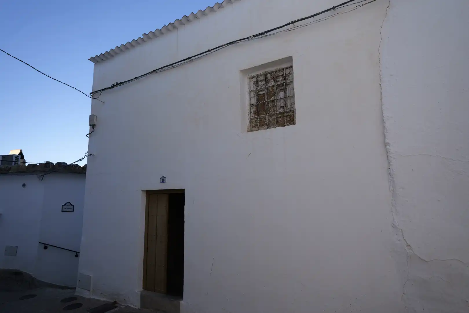Vista exterior de Casa adosada en venda en Lobras amb Terrassa