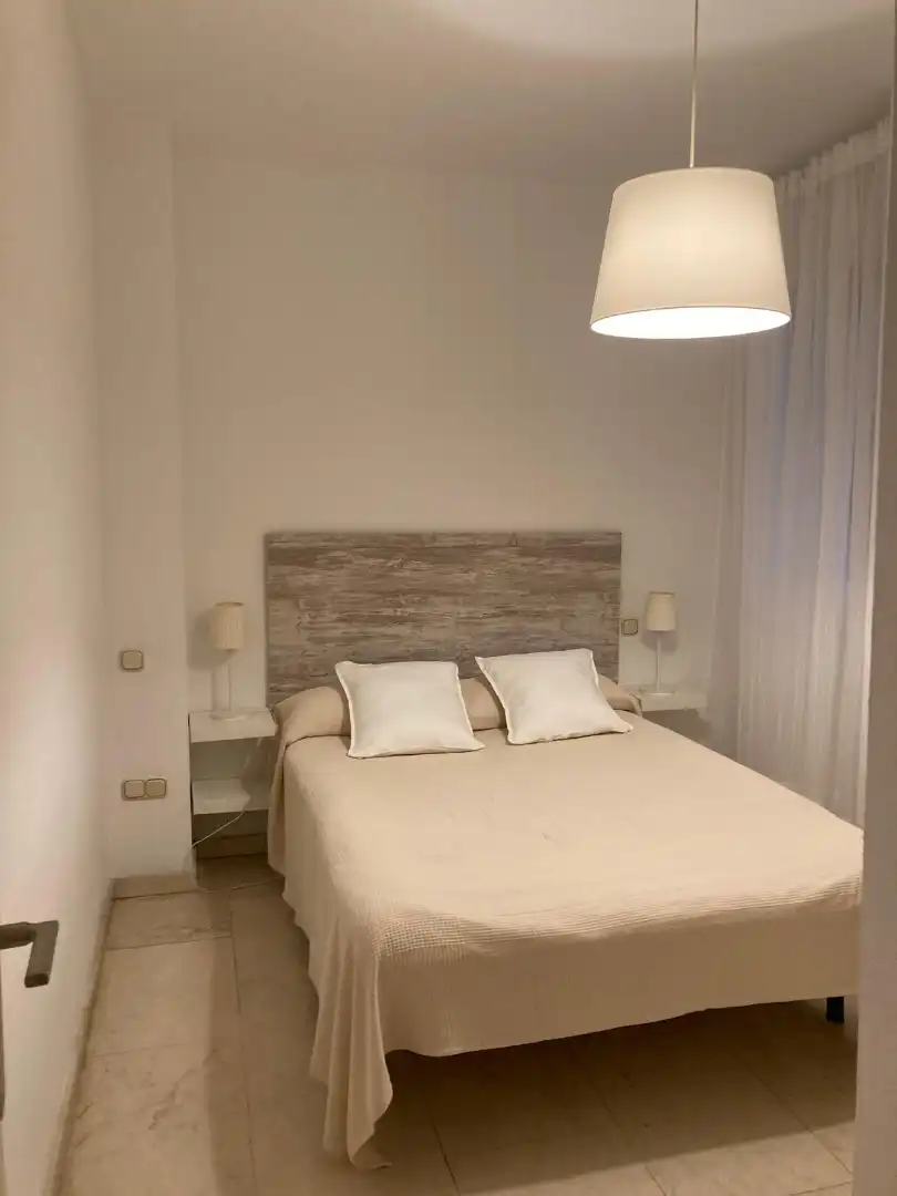 Bedroom of Apartments for rent in Sevilla  with Air Conditioner, Heating and Furnished