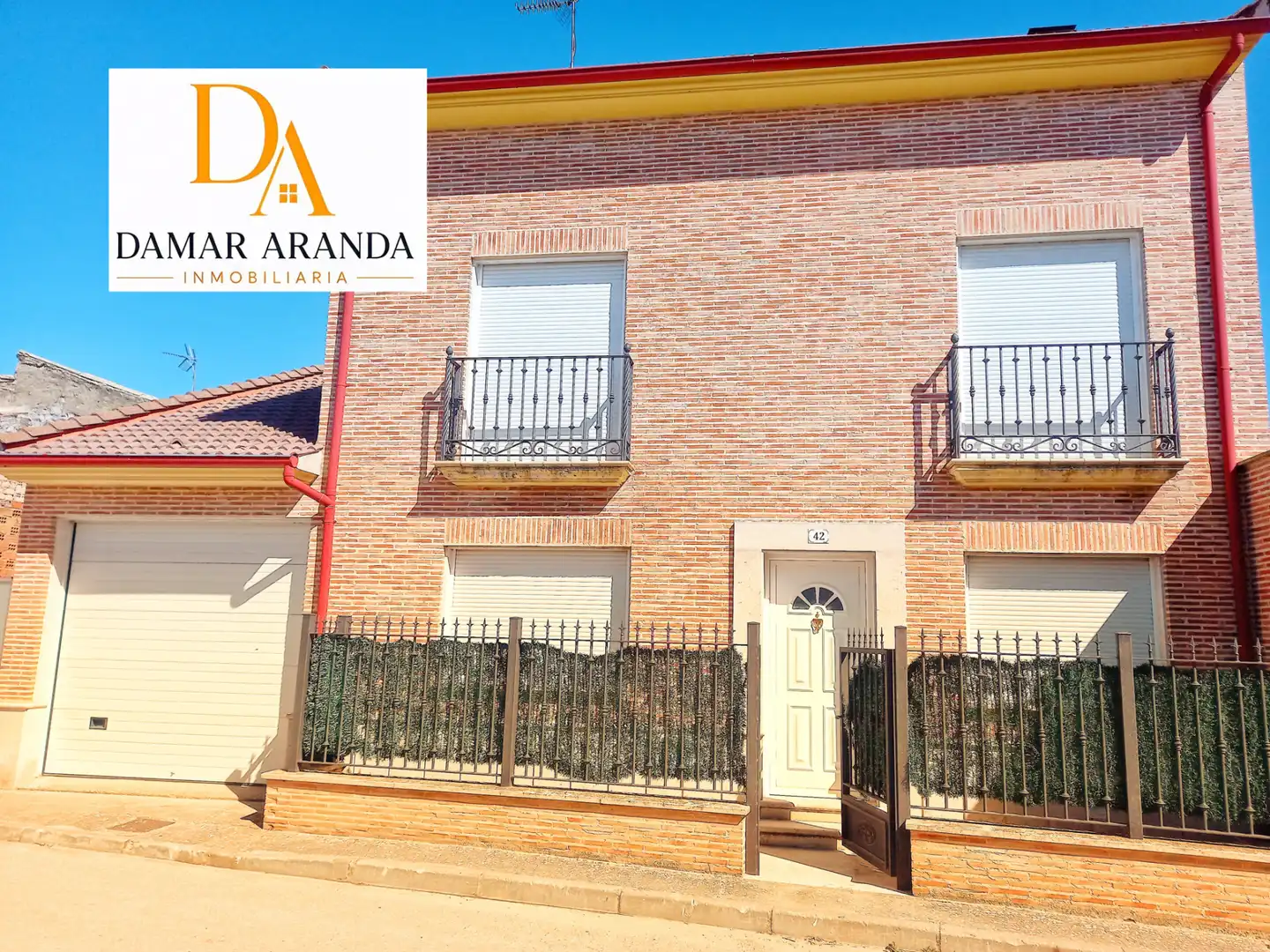Vista exterior de Casa o chalet en venta en Torresandino con Calefacción, Jardín privado y Parquet