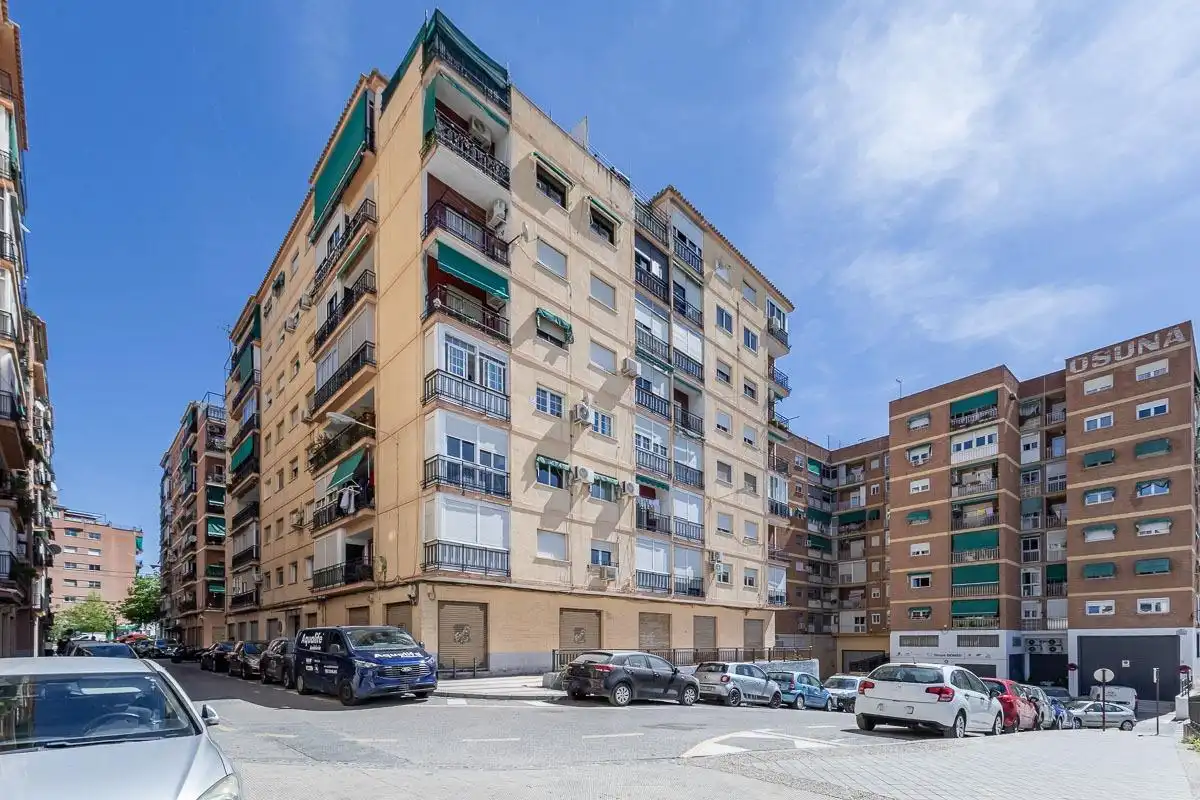 Piso con ascensor en venta en Chana, imagen 19