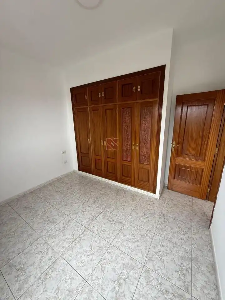 Flat for sale in De Ingenieros, La Cuesta -Finca España