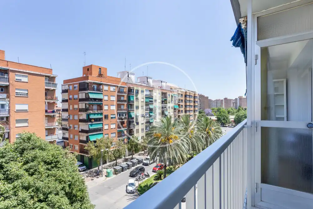 Vista exterior de Pis de lloguer en Valencia amb Aire condicionat, Calefacció i Moblat