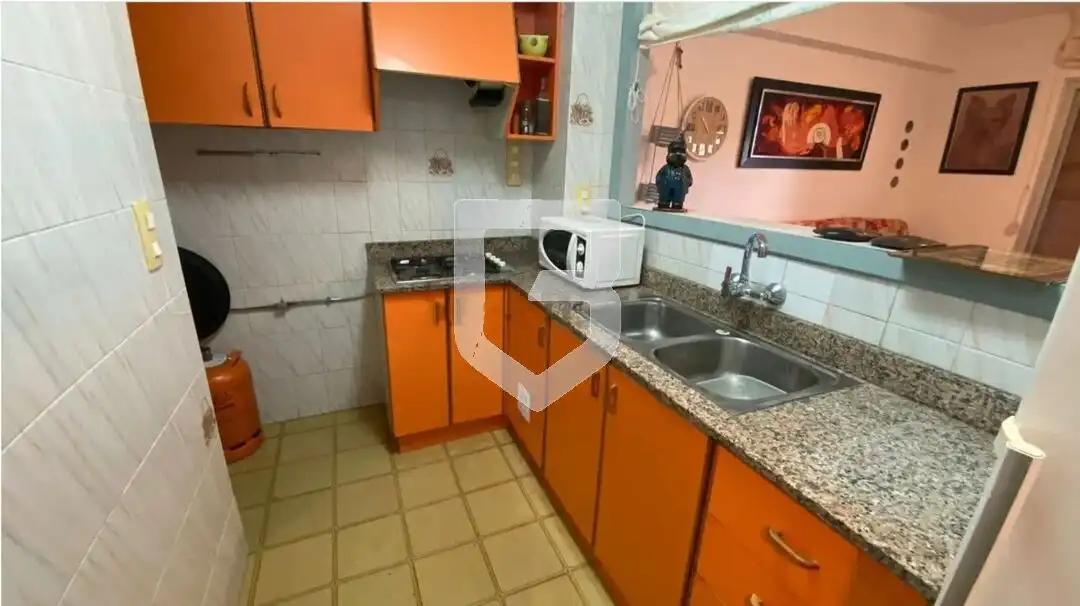 Cuina de Pis en venda en Benicasim / Benicàssim amb Jardí privat, Terrassa i Piscina