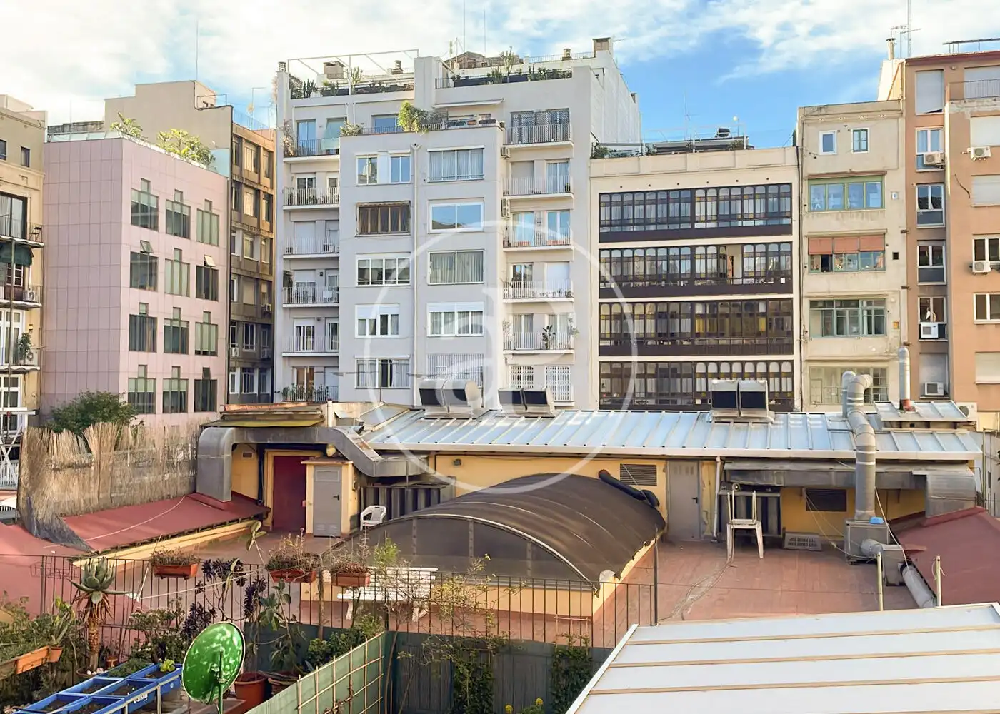 Exterior view of Flat for sale in Barcelona  with Air Conditioner, Heating and Terrace