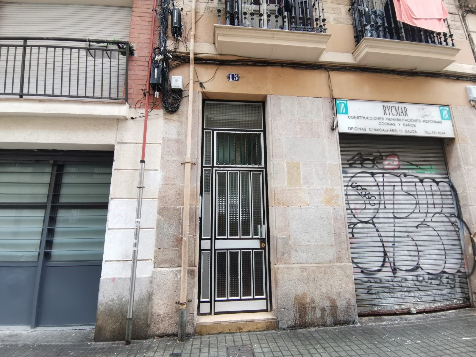 Planta baja en venta en C/ Magallanes , El Poble Sec - Parc de Montjuïc