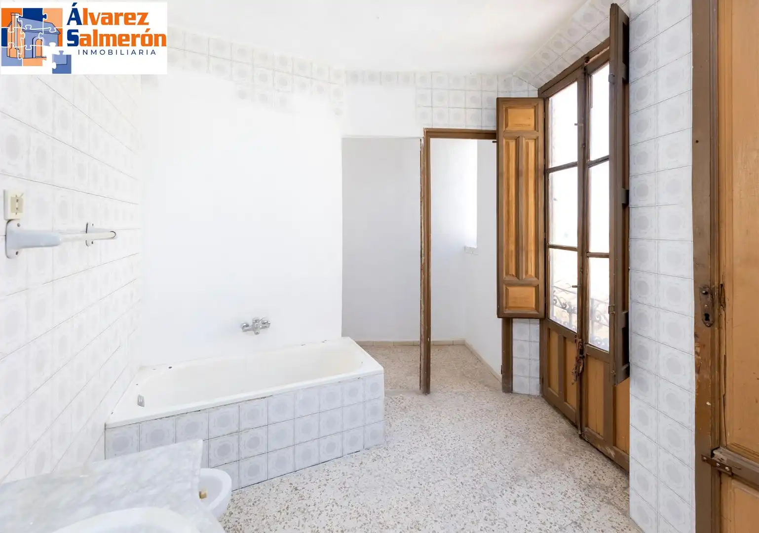Apartament amb ascensor en venda a Calle  Gran Vía de Colón, imagen 28