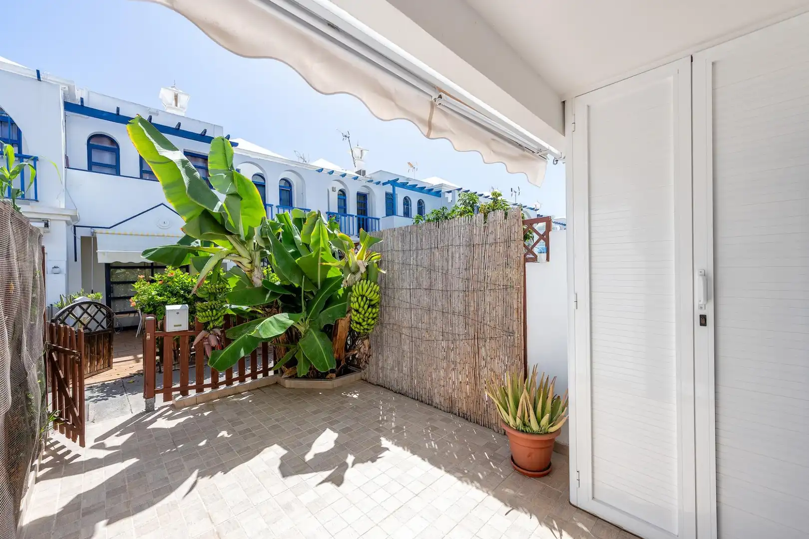 Terraza de Casa adosada en venta en San Bartolomé de Tirajana con Aire acondicionado, Jardín privado y Terraza