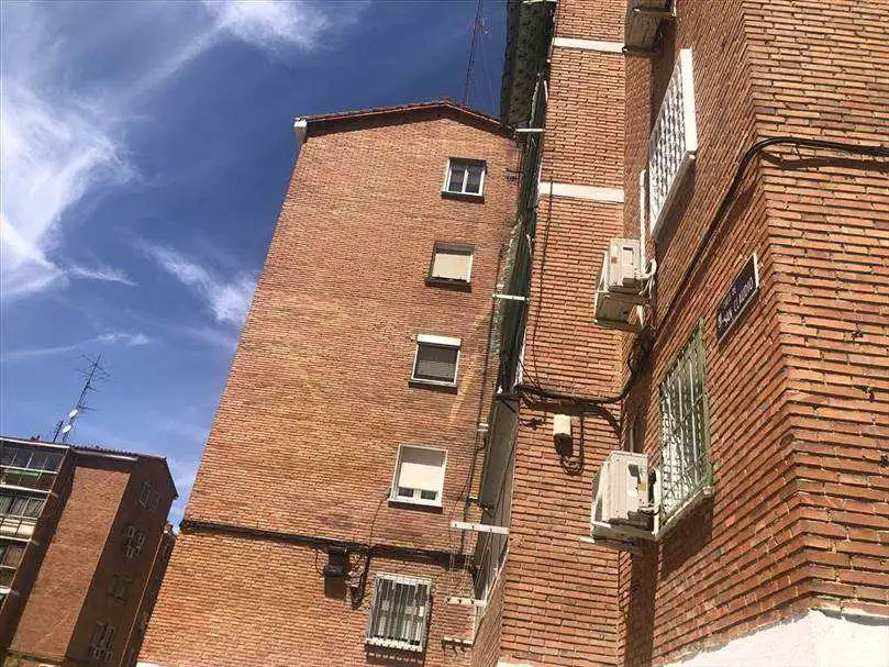 Vista exterior de Pis en venda en Madrid