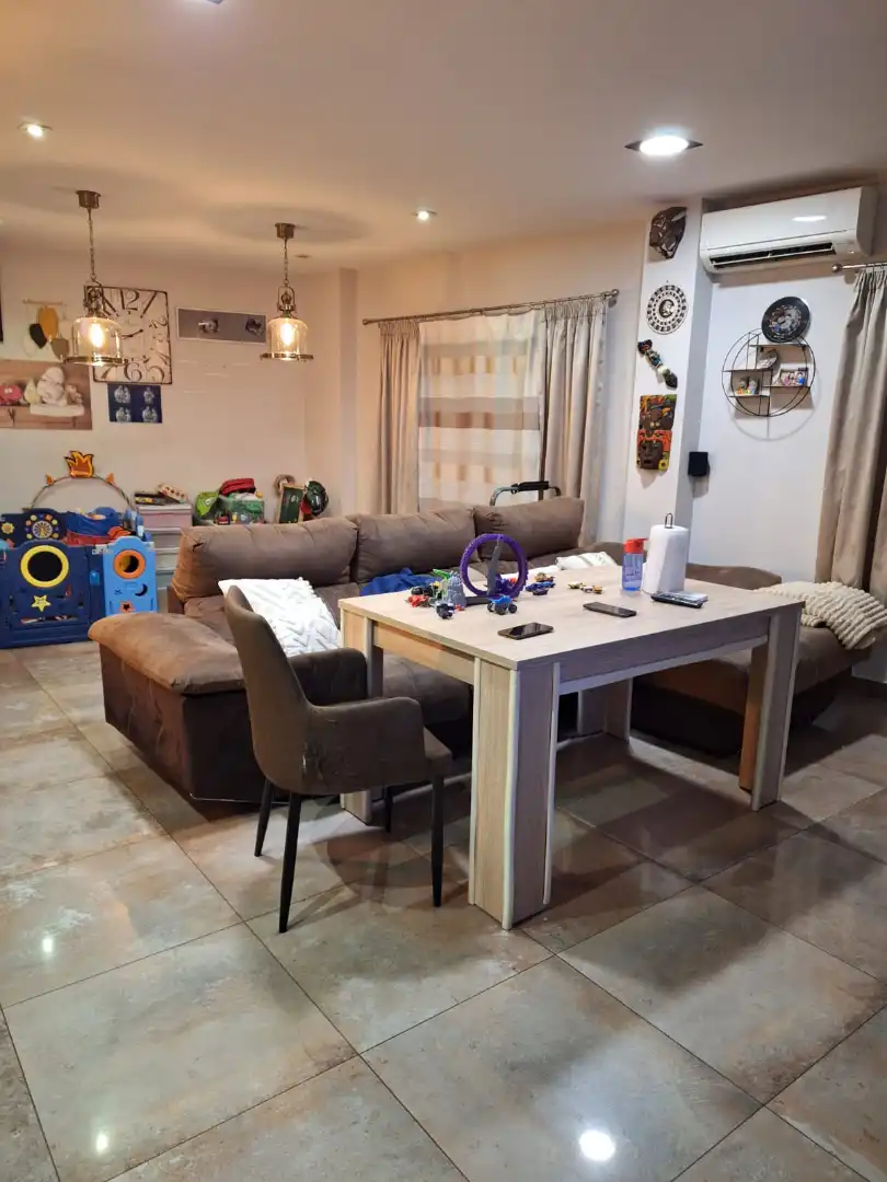Sala d'estar de Pis en venda en Torredonjimeno amb Aire condicionat, Calefacció i Terrassa