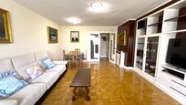 Living room of Flat for sale in  Madrid Capital  with Air Conditioner, Heating and Private garden