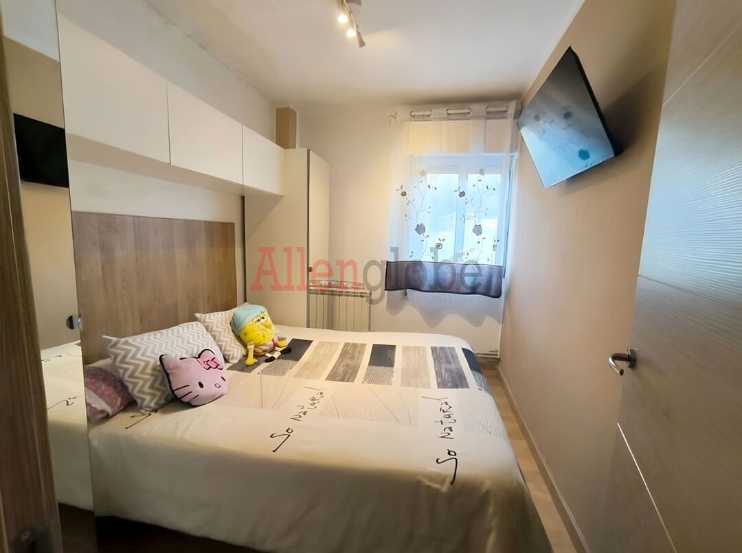 Bedroom of Flat for sale in Langreo  with Heating, Private garden and Balcony