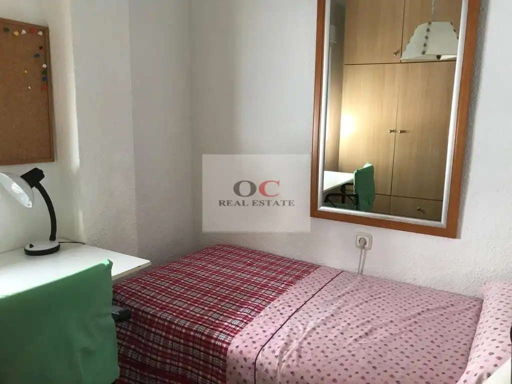 Habitación de Piso en venta en Murcia
