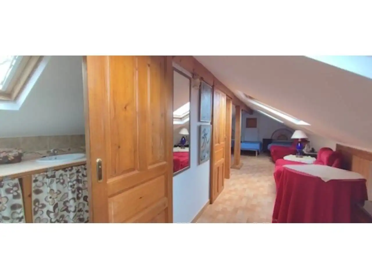 Schlafzimmer von Einfamilien-Reihenhaus zum Verkauf in Llanes mit Heizung, Privatgarten und Terrasse