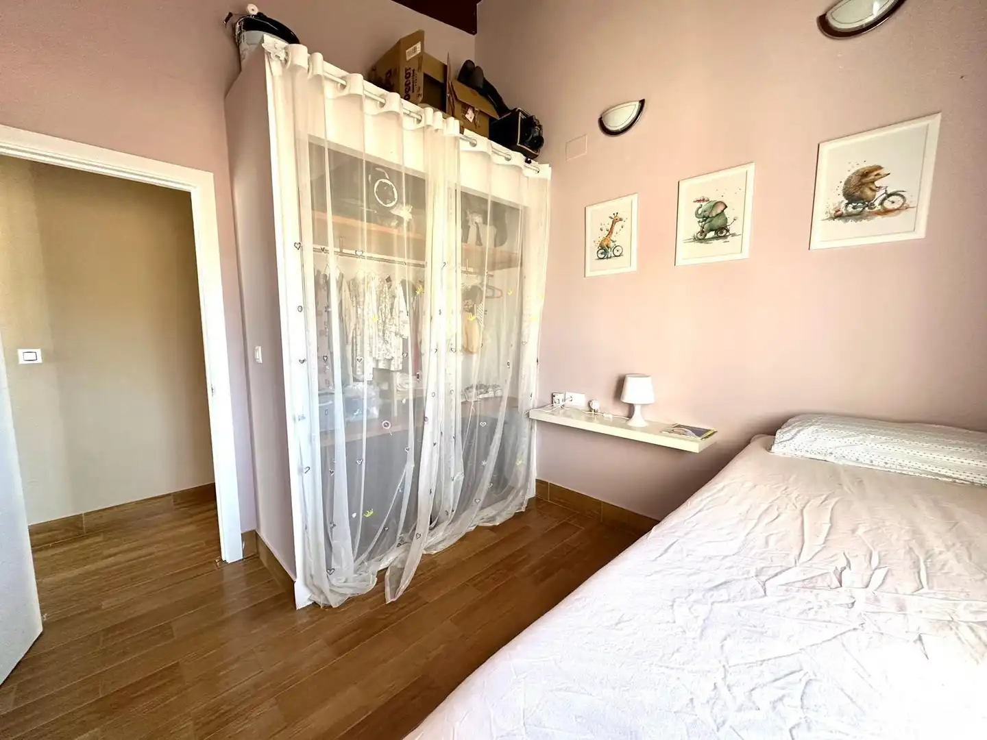Dormitori de Casa o xalet en venda en El Puerto de Santa María amb Jardí privat