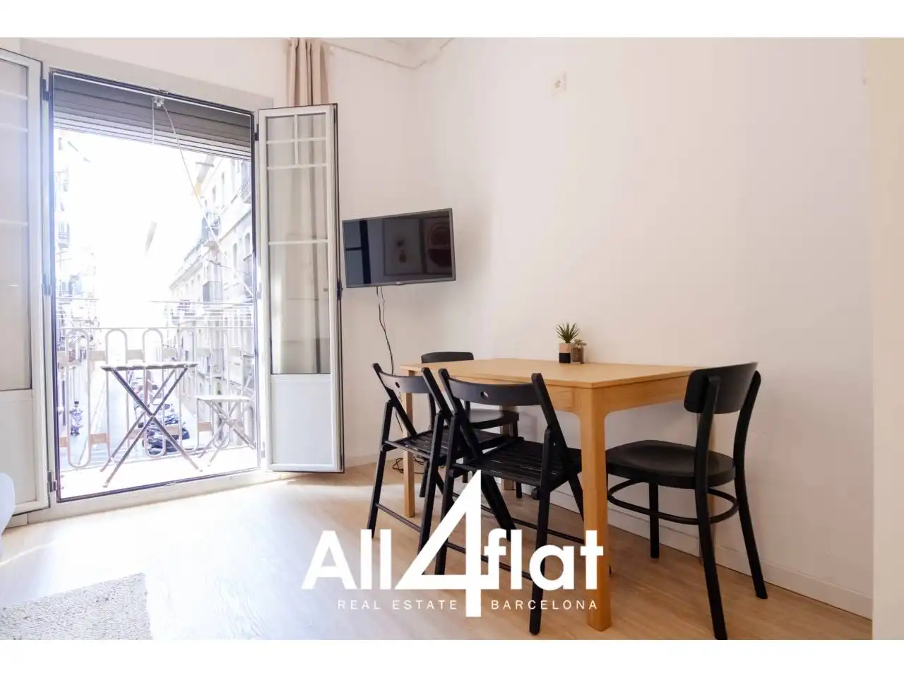 Vista exterior de Piso de alquiler en Barcelona con Aire acondicionado, Parquet y Amueblado