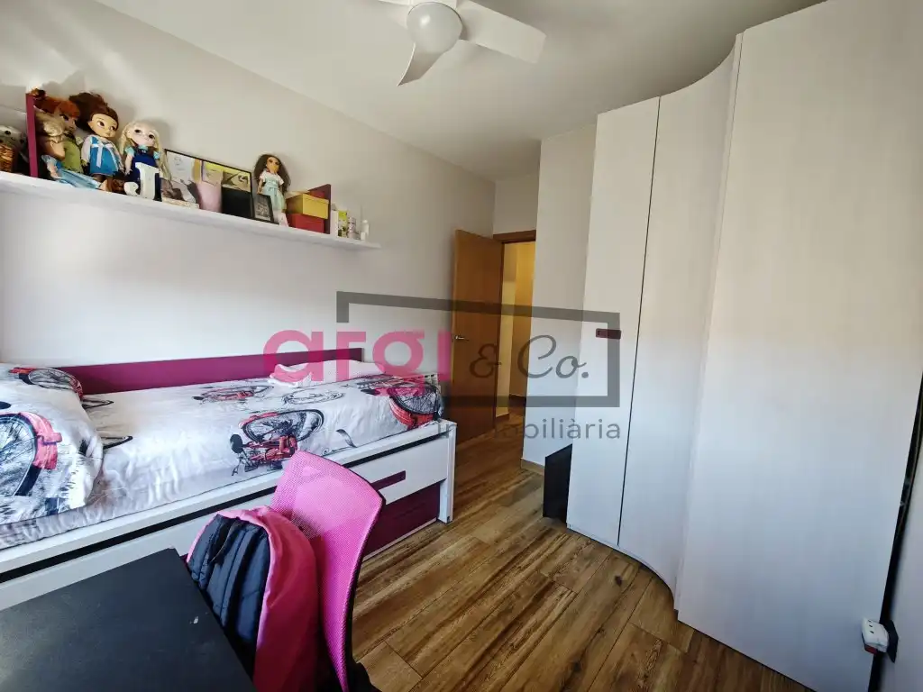 Habitación de Ático en venta en Viladecans con Terraza y Balcón