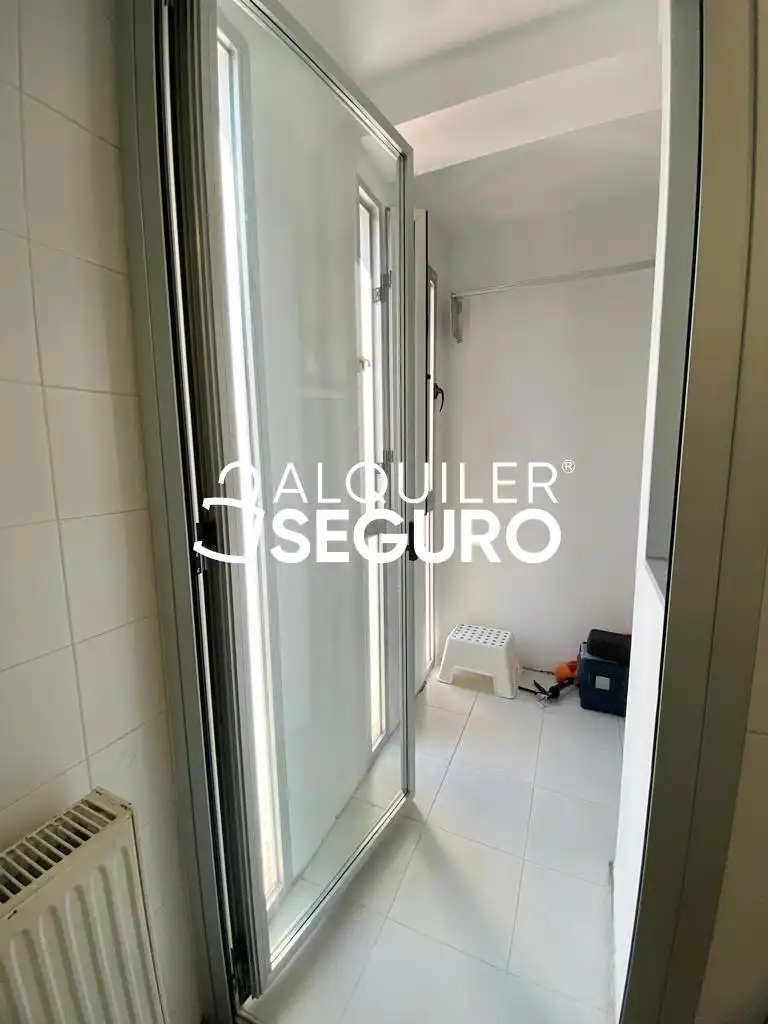 Balcony of Flat for rent in Madrid  with Air Conditioner, Heating and Terrace