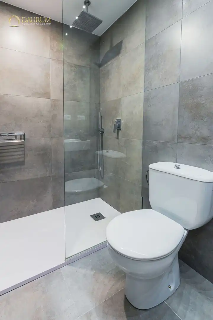 Piso con ascensor en venta en CALLE DE BÈLGICA, imagen 16