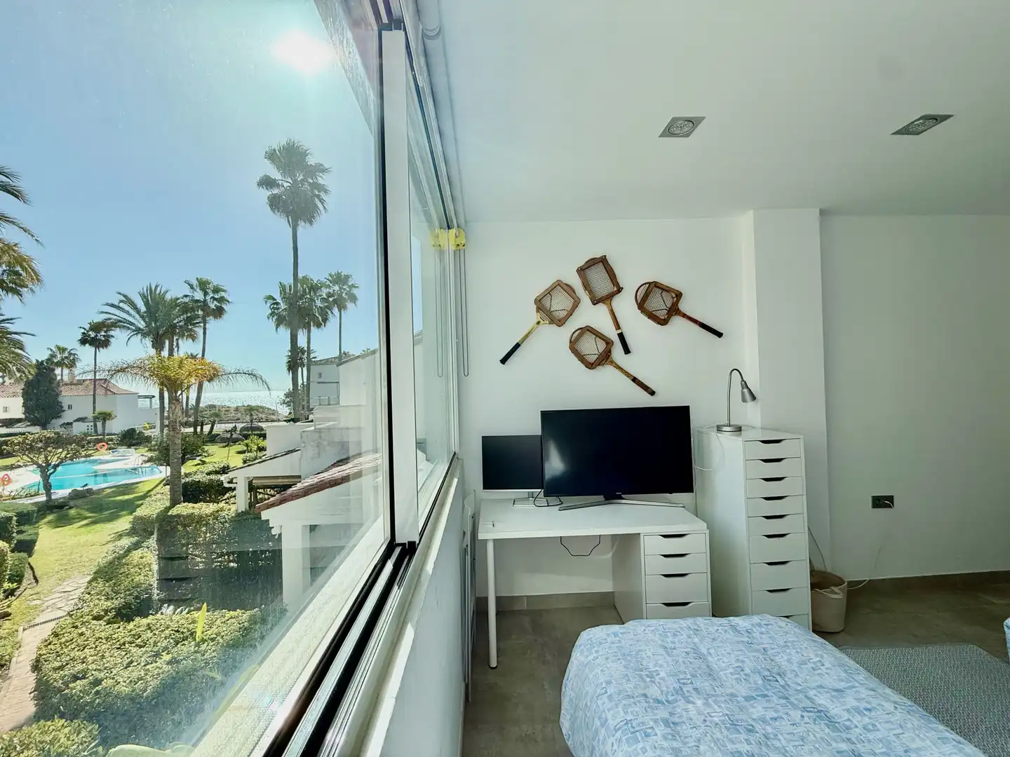 Habitación de Casa adosada de alquiler en Marbella con Calefacción, Piscina y Amueblado