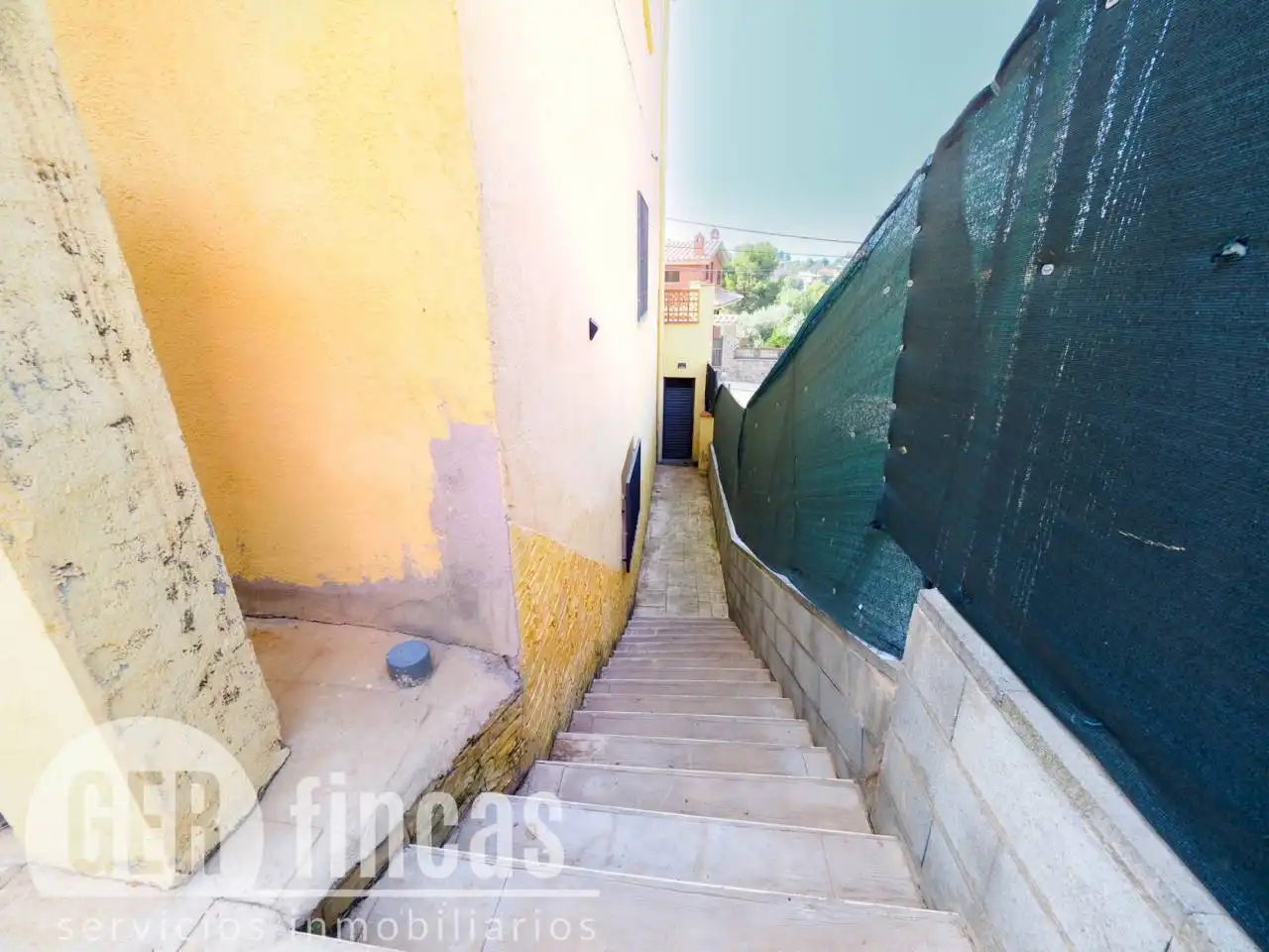 Vista exterior de Casa o chalet en venta en Terrassa con Aire acondicionado, Calefacción y Jardín privado