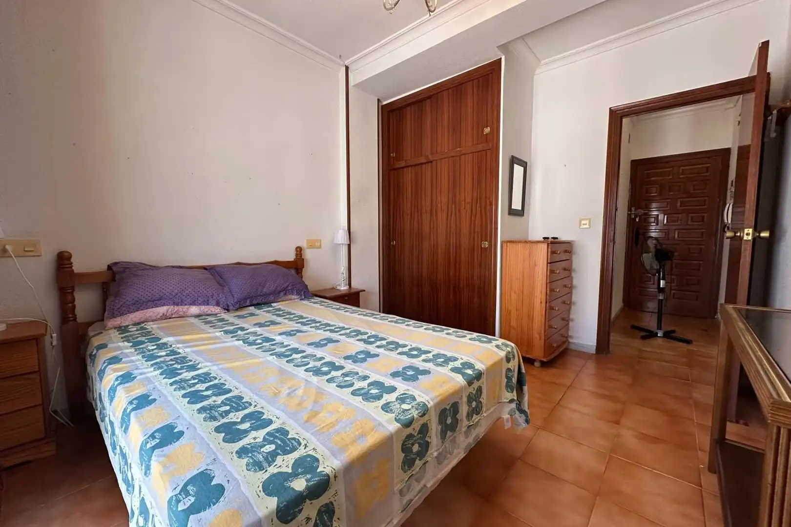 Schlafzimmer von Wohnungen zum Verkauf in Torrevieja mit Balkon