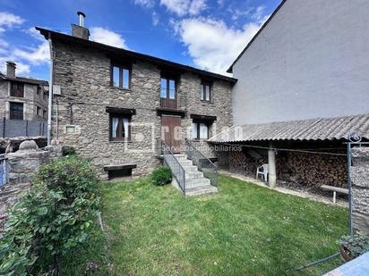 Vista exterior de Casa o xalet en venda en Alt Àneu amb Terrassa