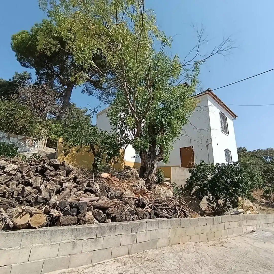 Vista exterior de Finca rústica en venta en Iznájar con Aire acondicionado, Calefacción y Jardín privado