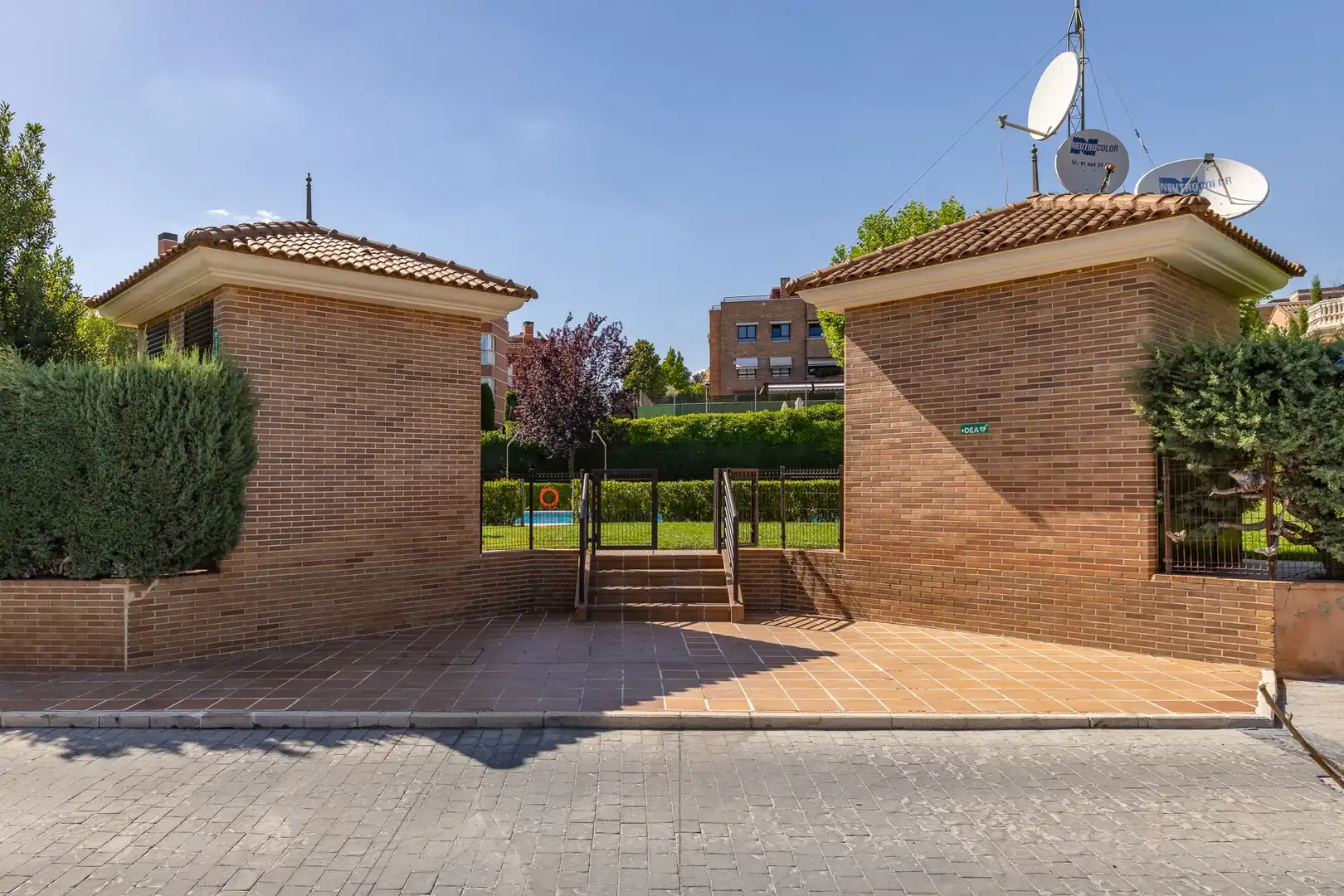 Vista exterior de Apartament en venda en Madrid amb Aire condicionat, Calefacció i Terrassa