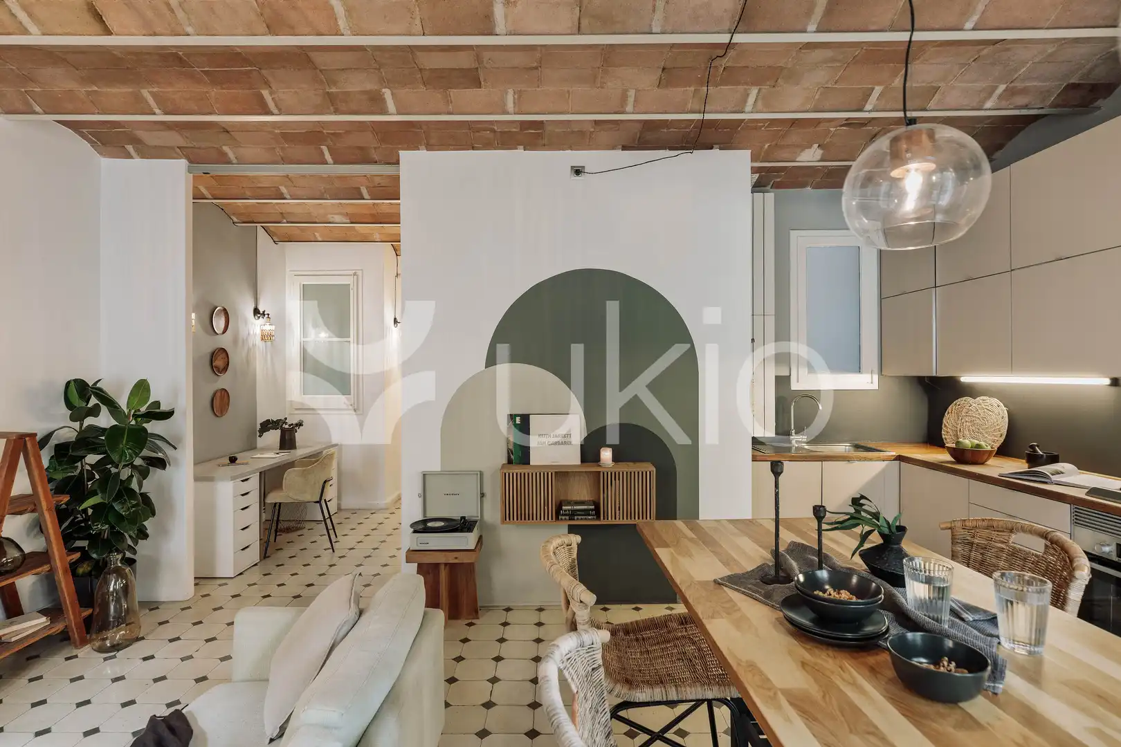 Cocina de Apartamento de alquiler en Barcelona con Aire acondicionado, Calefacción y Amueblado
